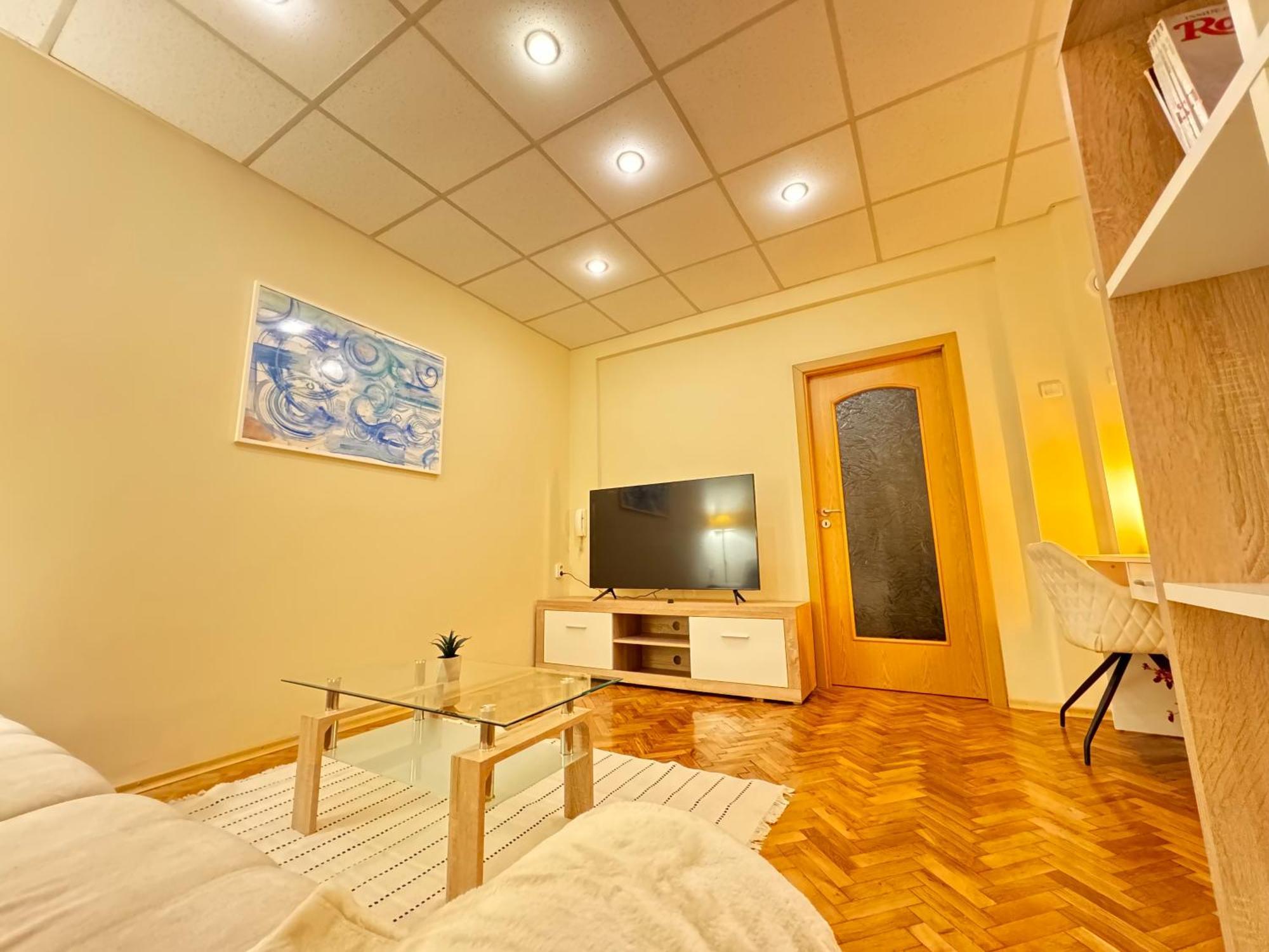 Cozy And Quiet * Sofia